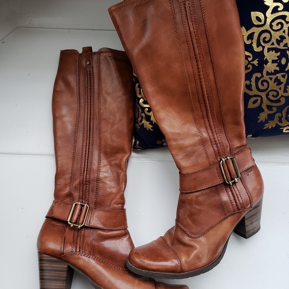 Tamaris heel boot